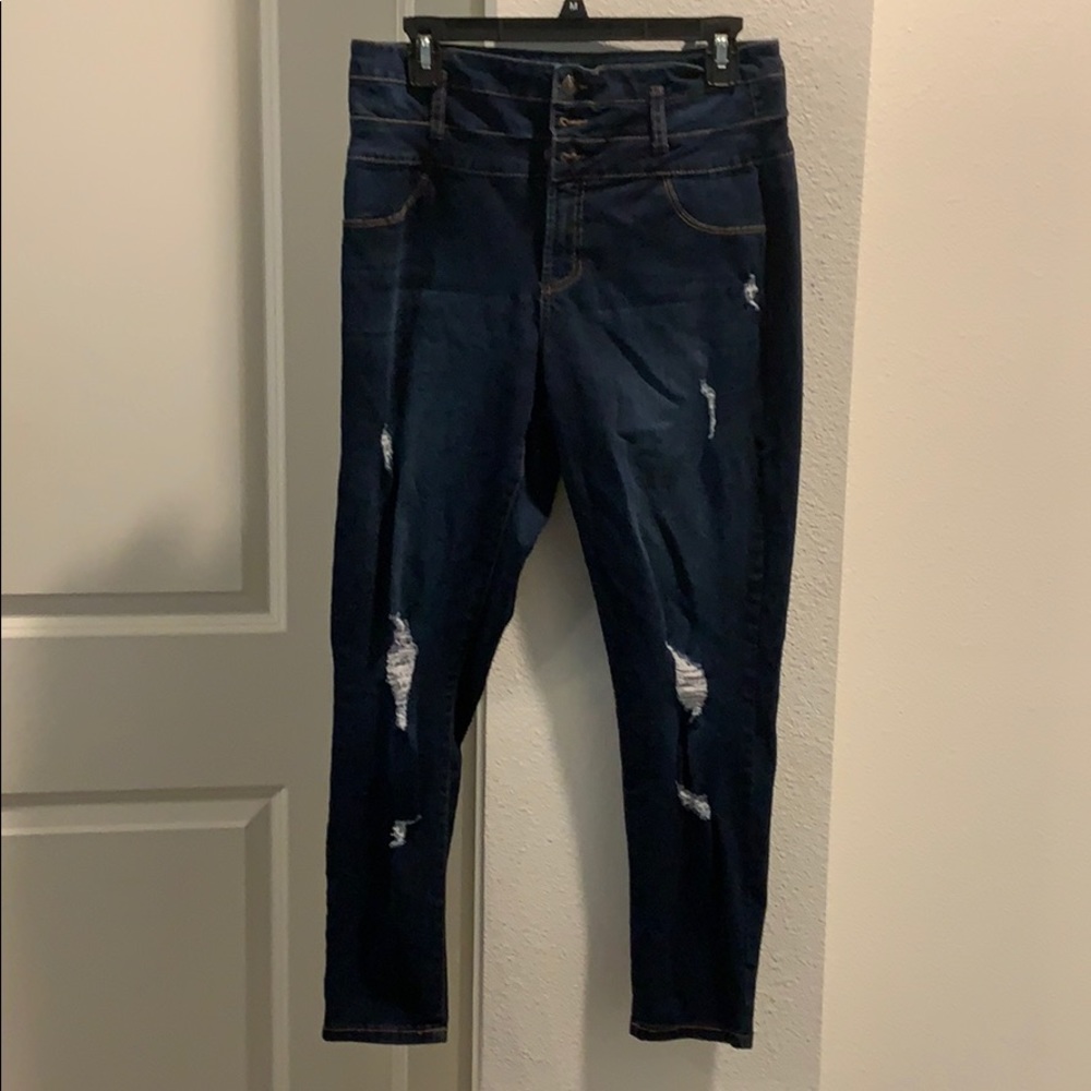 High waisted ripped skinny jeans